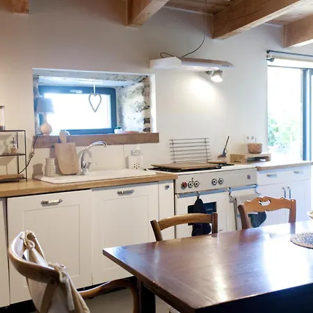 Les Groseilliers * Moyrazès